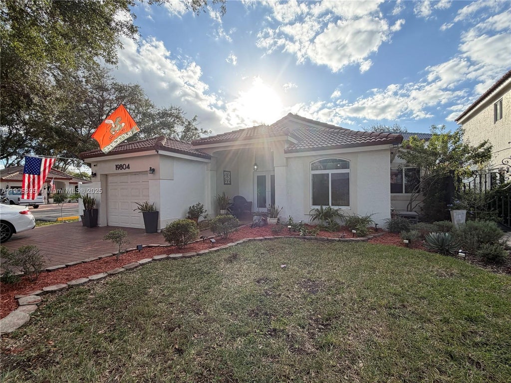 19804 Nw 82nd Pl, Hialeah