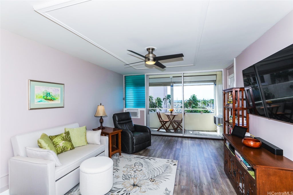 (unit #505) 1676 Ala Moana Boulevard, Honolulu
