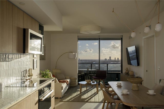 159 Ne 6th St 2816, Miami