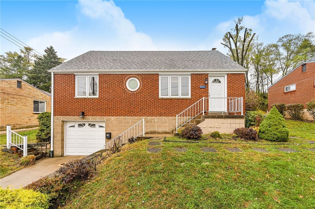 260 Hillary Drive, Penn Hills