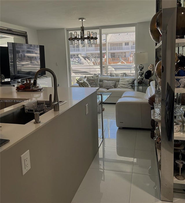 3 of 29 - 3550 Ne 169th St 107, North Miami Beach, FL