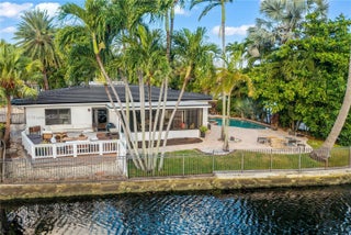 Photo of Listing #A11905919