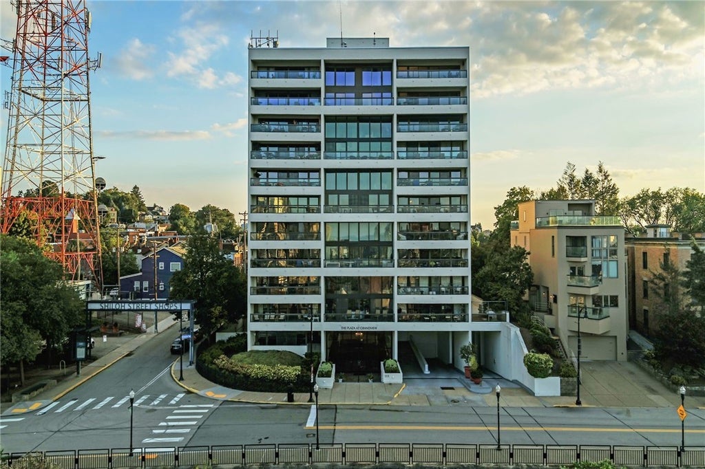 111 Grandview Avenue 1003, Mt Washington