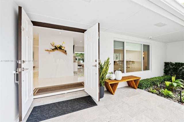 4 of 31 - 7870 Sw 141st Ter, Palmetto Bay, FL