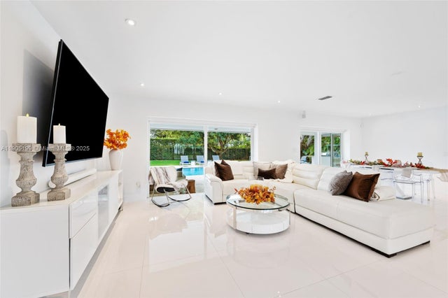 5 of 31 - 7870 Sw 141st Ter, Palmetto Bay, FL