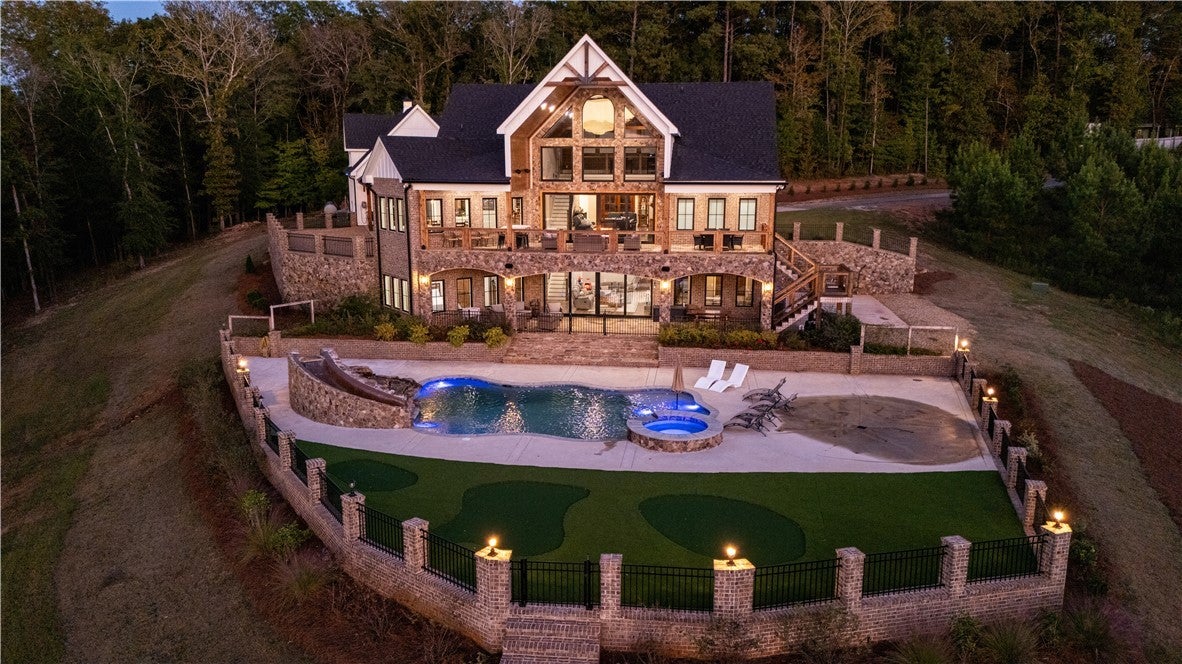 Photo of Listing #177367