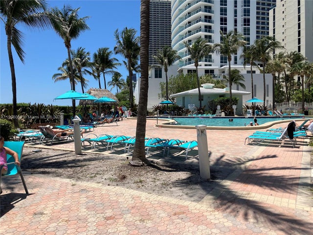5 of 37 - 3901 S Ocean Dr 4p, Hollywood, FL