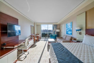 Photo of Listing #A11906241