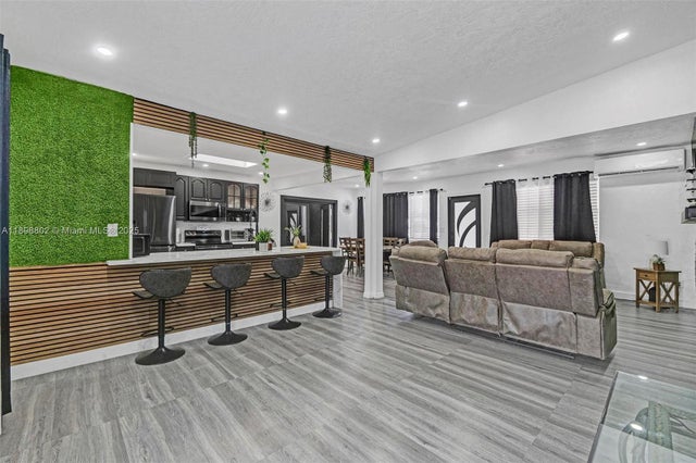 5 of 19 - 3325 Sw 59th Ter, West Park, FL