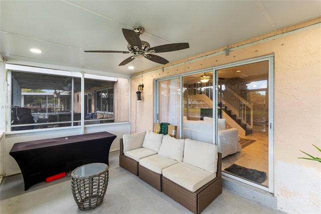 3 of 36 - 527 Nw 208th Dr, Pembroke Pines, FL