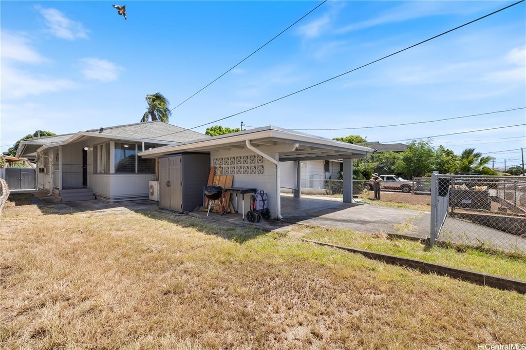 1457 Kokea Street, Honolulu