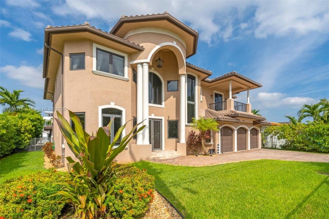 2 of 77 - 2085 Keystone Blvd, North Miami, FL