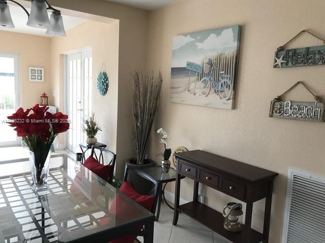 5 of 7 - 6740 Douglas St, Hollywood, FL