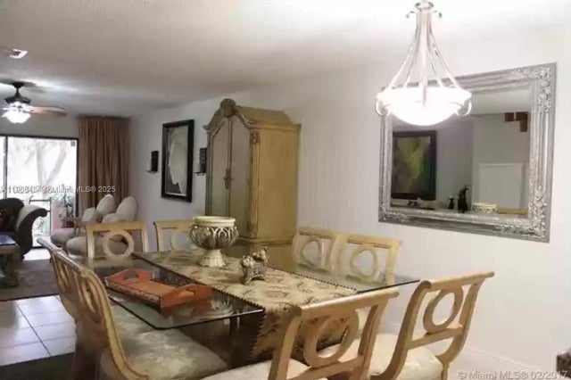 4 of 17 - 3855 Estepona Ave 10-d-1, Doral, FL