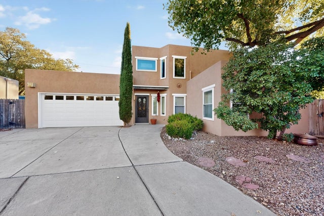 2518 Thompson Loop Nw, Albuquerque