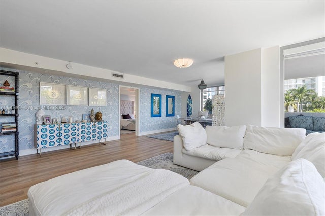 4 of 47 - 1133 102nd St 301, Bay Harbor Islands, FL