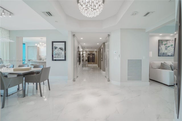 5 of 100 - 300 S Pointe Dr 4306, Miami Beach, FL