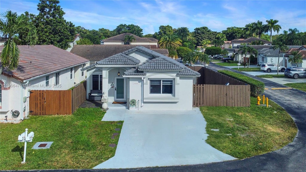 14341 Sw 151 Ct, Miami