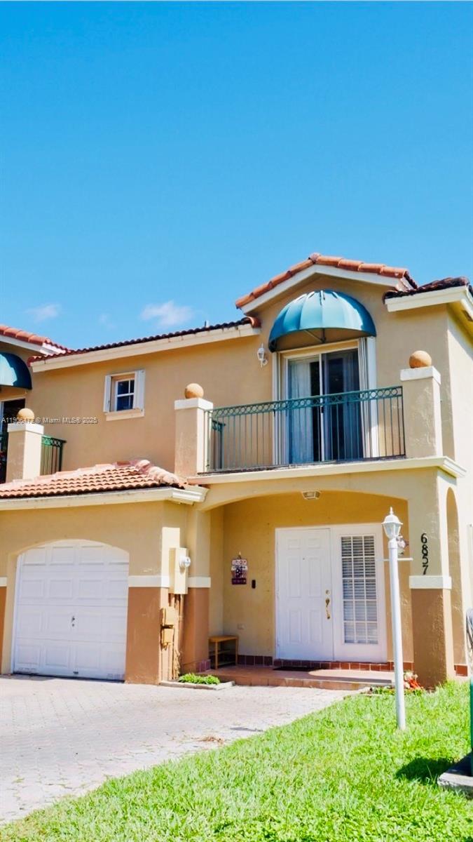 6857 Sw 158th Pass, Miami