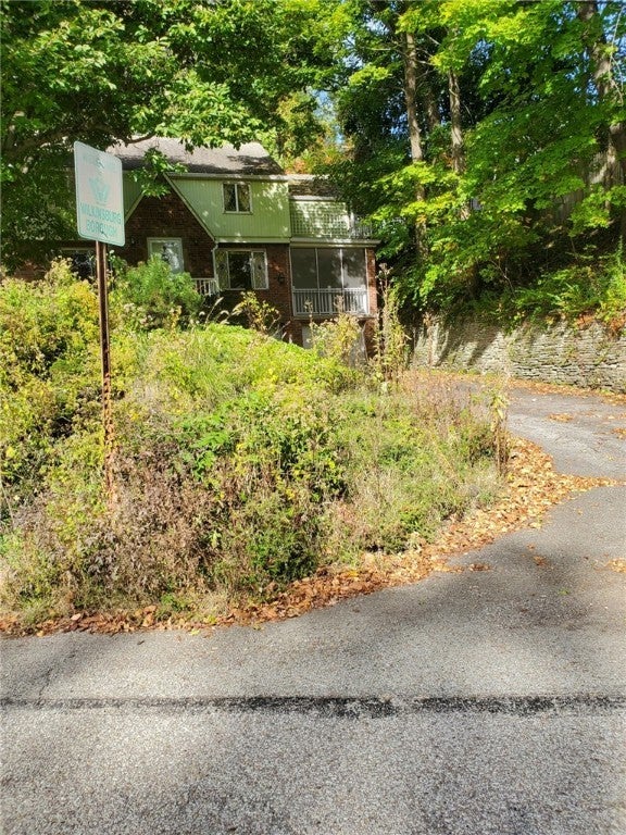 2381 Collins Road, Blackridge