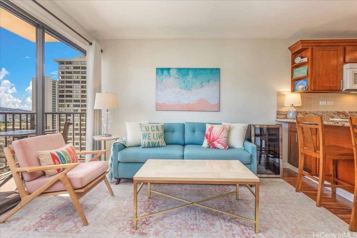 Photo of Listing #202524742