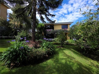 Photo of Listing #A11906659