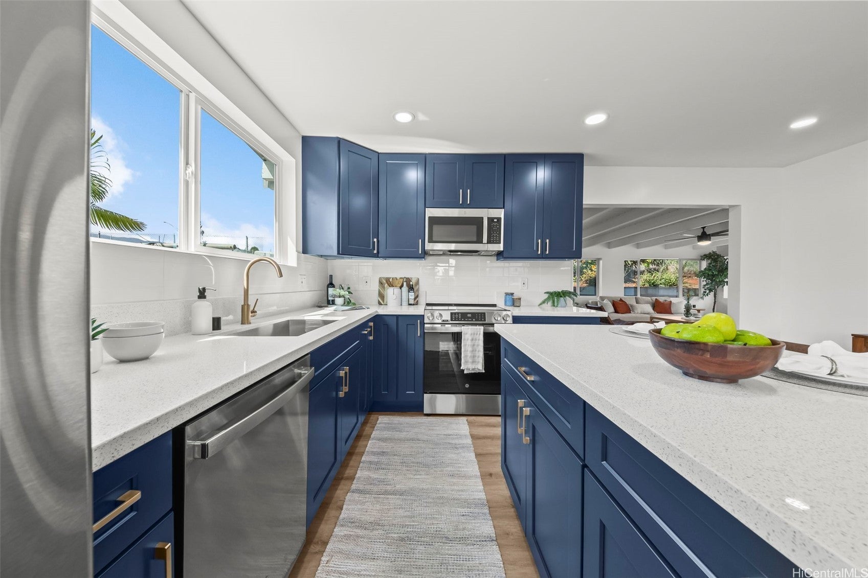 Photo of Listing #202524758