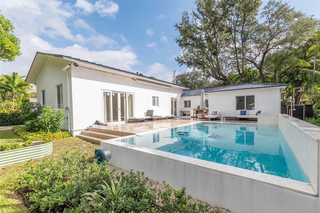 11370 Ne 8th Ave, Biscayne Park