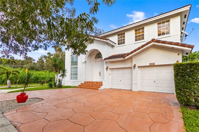 4 of 80 - 3003 Sw 147th Pl, Miami, FL