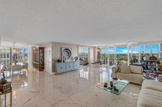 2 of 41 - 5660 Collins Ave 7e, Miami Beach, FL