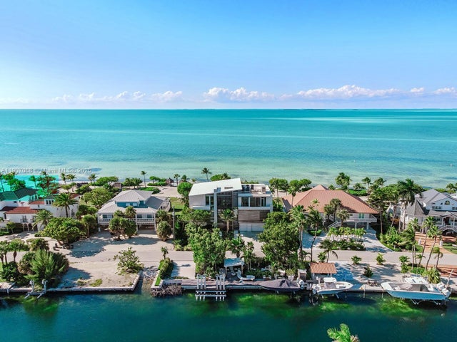 236 Costa Bravo Dr, Islamorada