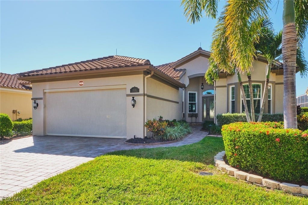 16436 Willowcrest Way, Fort Myers