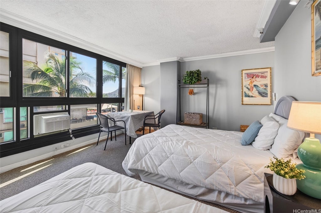 (unit #618) 134 Kapahulu Avenue, Honolulu