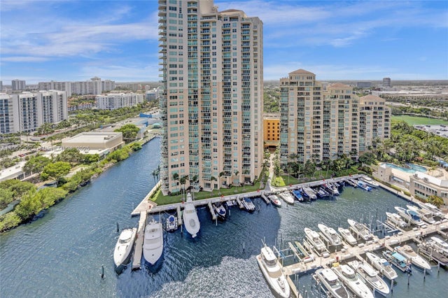 4 of 81 - 3370 Hidden Bay Dr 2114, Aventura, FL