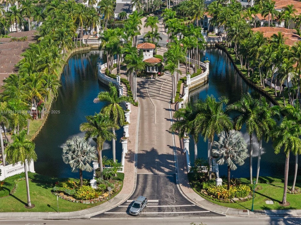 20905 Ne 32nd Ave, Aventura