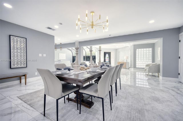 5 of 40 - 1030 Sw 14th Ter, Fort Lauderdale, FL