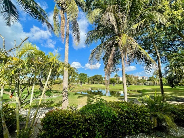 2 of 26 - 20444 Ne 34th Ct 12, Aventura, FL