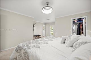 Photo of Listing #A11907695