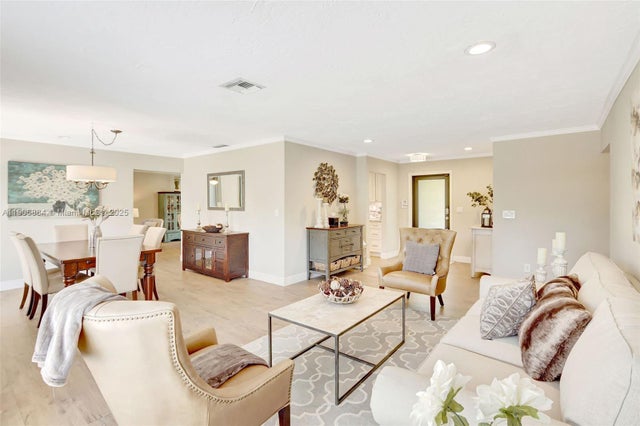 5 of 34 - 11350 Sw 127th St, Miami, FL