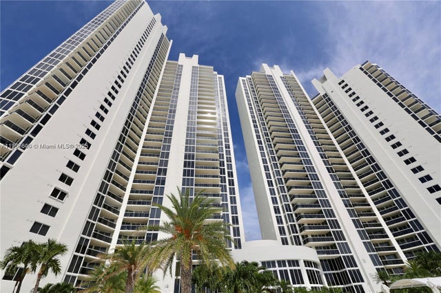 2 of 4 - 19111 Collins Ave 607, Sunny Isles Beach, FL