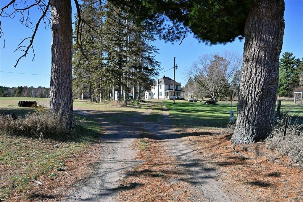 W 501 E River Road, Hayward