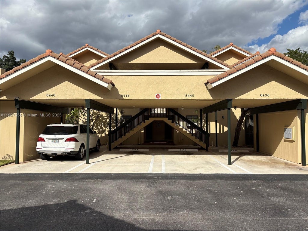 8444 Shadow Ct 4-3, Coral Springs