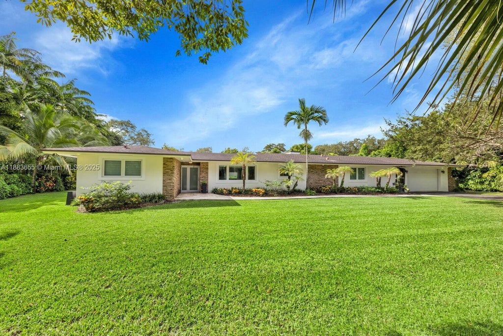 10110 Sw 66th St, Miami