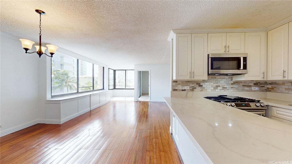 (unit #dh702) 2215 Aloha Drive, Honolulu