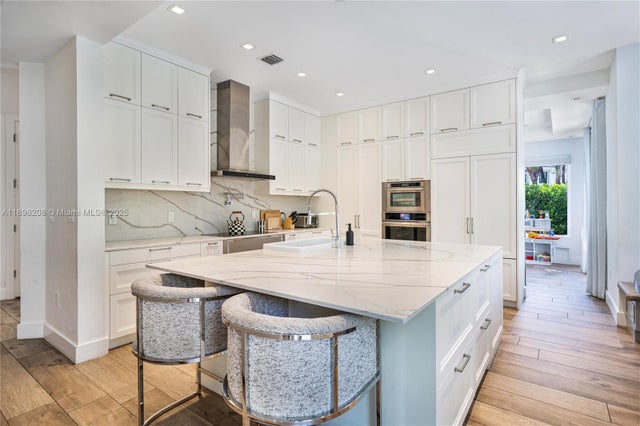 3 of 45 - 3703 Ne 199th St, Aventura, FL