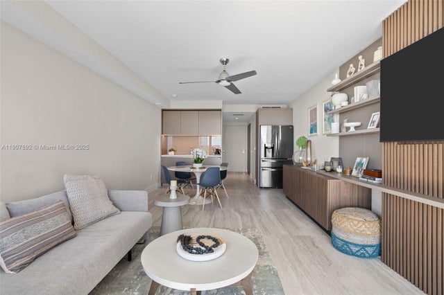 5 of 11 - 18975 Collins Ave Cabana 4, Sunny Isles Beach, FL