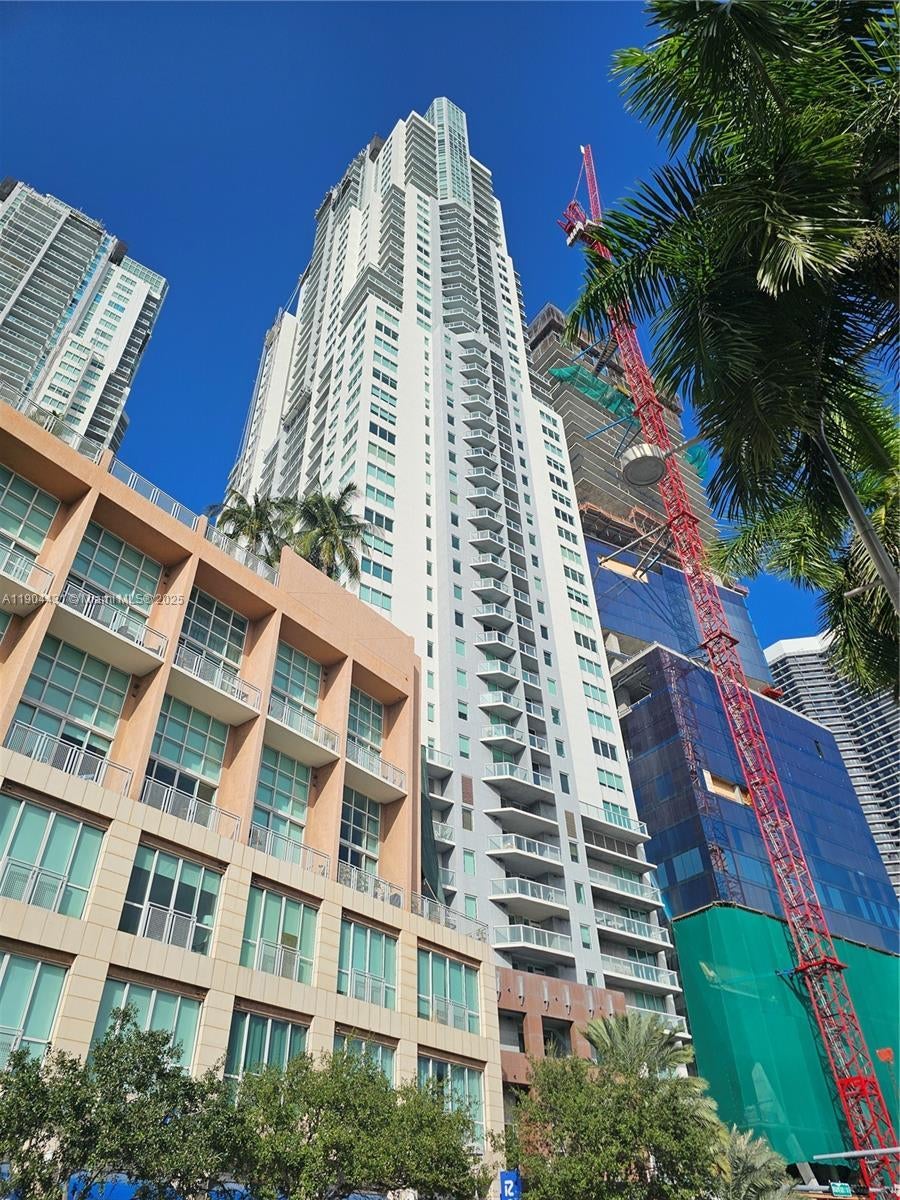 244 Biscayne Blvd 303, Miami