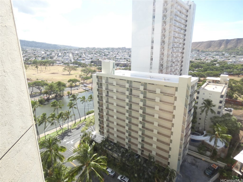 (unit #ii1617) 300 Wai Nani Way, Honolulu