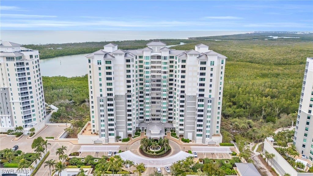 285 Grande Way 801, Naples