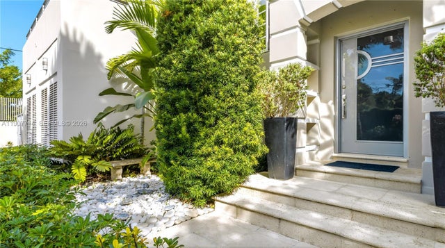 4805 Cherokee Ave, Miami Beach